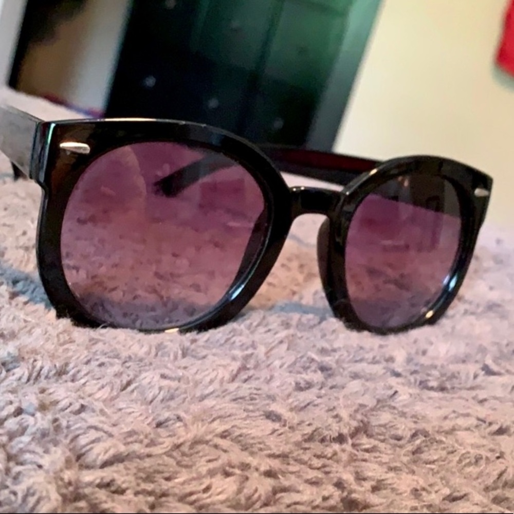 Over-Sized Round Sunglasses